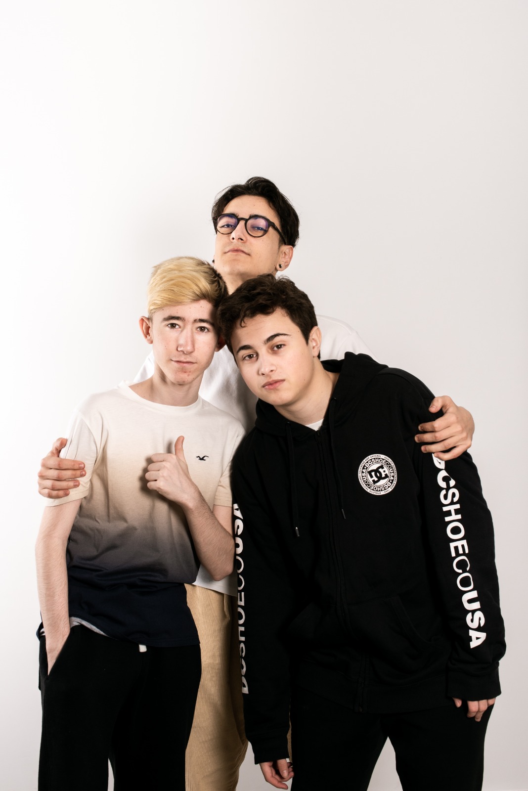 Broken On Twitter Yo Veo A Esta Familia Tan Unida Y Digo Rollazo Broken Fortnite Images Broken Fortnite Images Broken On Twitter Yo Veo A Esta Familia Tan Unida Y Digo Rollazo