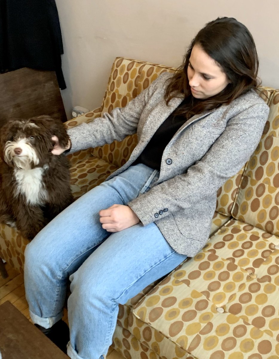 RachelSlotky's tweet photo. @stephaniesheh @GKIDSfilms @nyav_post Not much beats having a #studiopup! @chelseycohen and I also take the occasional pup break at @nyav_post NYC studio! Morale is up 100 belly rubs and ear scratchies when Winnie is around https://t.co/z2Y7yDccYf