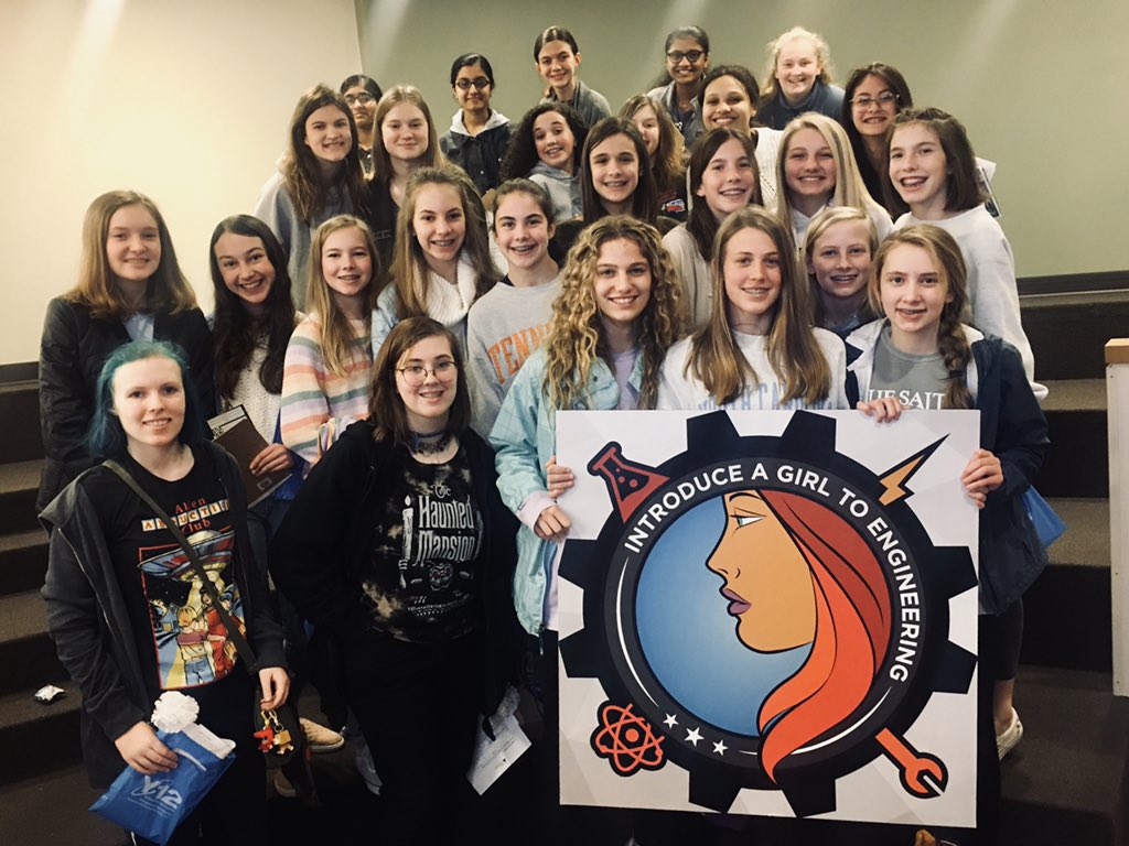 MrsJenniferPace's tweet photo. What a fabulous morning with this group of fabulous ladies at the Y-12 #IntroduceAGirlToEngineeringDay Glad to see @KnoxSchools represented by us and @Karns_Middle Hopefully next year, KCS will send more ladies to this amazing event. #STEMchicks https://t.co/EXUAhN16kT