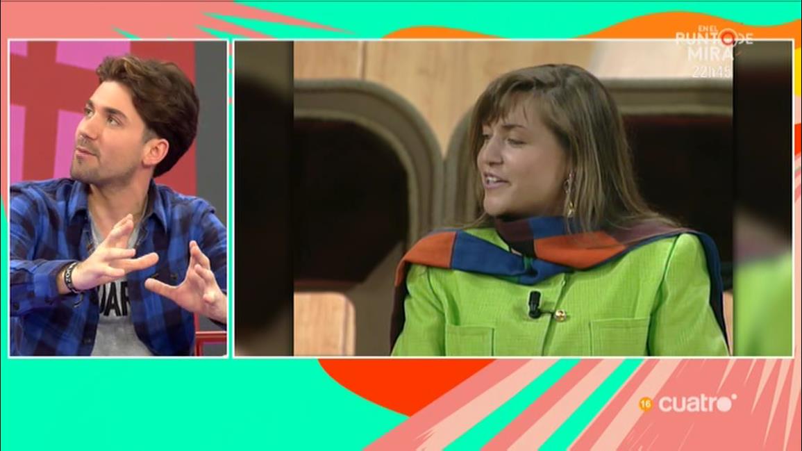 lahabdelpanico's tweet photo. #LaHabitaciónDelPánico 
Lydia Lozano ha vivido hoy su peor tarde. ¿Qué pensáis?
🔁 Lydia for president
❤ Lydia ya no es periodista, es un personaje
https://t.co/TJ7ntPJamP https://t.co/ZWye2CQ1Xo