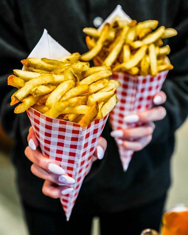 SpudShackca's tweet photo. Whats that Saying? "Fried Before Guys" 
Did you know our fries are also REALLY GOOD, Naked! They're always Fresh and Made In House! .
.
.
Big thanks to @ForkThatDish for this beautiful pic.
.
.
.
#Fries #NewWest #NewWestminster #SpudShack #Restaurant #Me… https://t.co/TPstv6Tu7v https://t.co/C5u2PNwap0