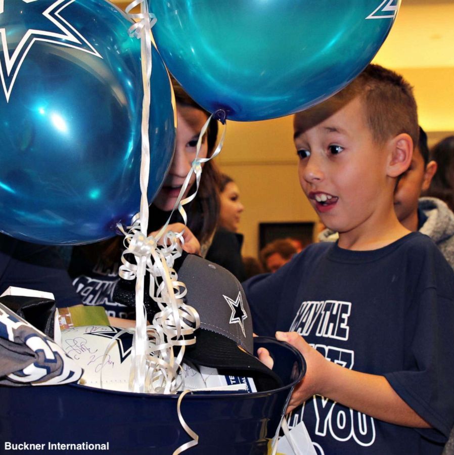 8-year-old boy who spent 1,553 days—nearly half his life—in foster care was adopted in a ceremony that featured a crowd of 300 people, a high school drill team and even Batman. abcn.ws/2VaBelc