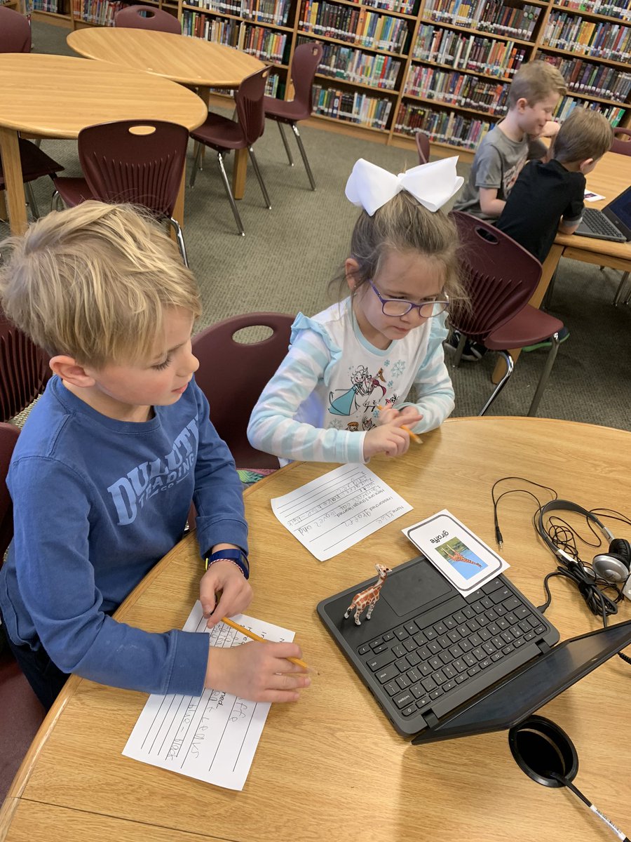 DuelloLibrary's tweet image. We had lots of fun researching animals on PebbleGo! First grade found some amazing facts!!! @DuelloReed1 @duello_elem #wsdlearns #duellolearns