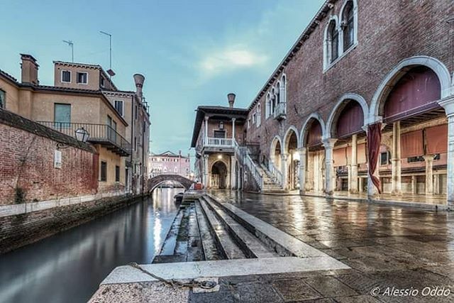 AlessioOddo's tweet photo. Venice - Fish market
...
...
#fishmarket #italy #venice #italia  #venezia #veneto #veniceitaly  #veneziagram #veneziaunica #igersvenezia #venedig #picoftheday #photooftheday #veneziadavivere #venecia #madeinitaly #europe #visitvenice #visitveneto #igersv… https://t.co/nUFgKjf4Zf https://t.co/8JzuMlDfLg