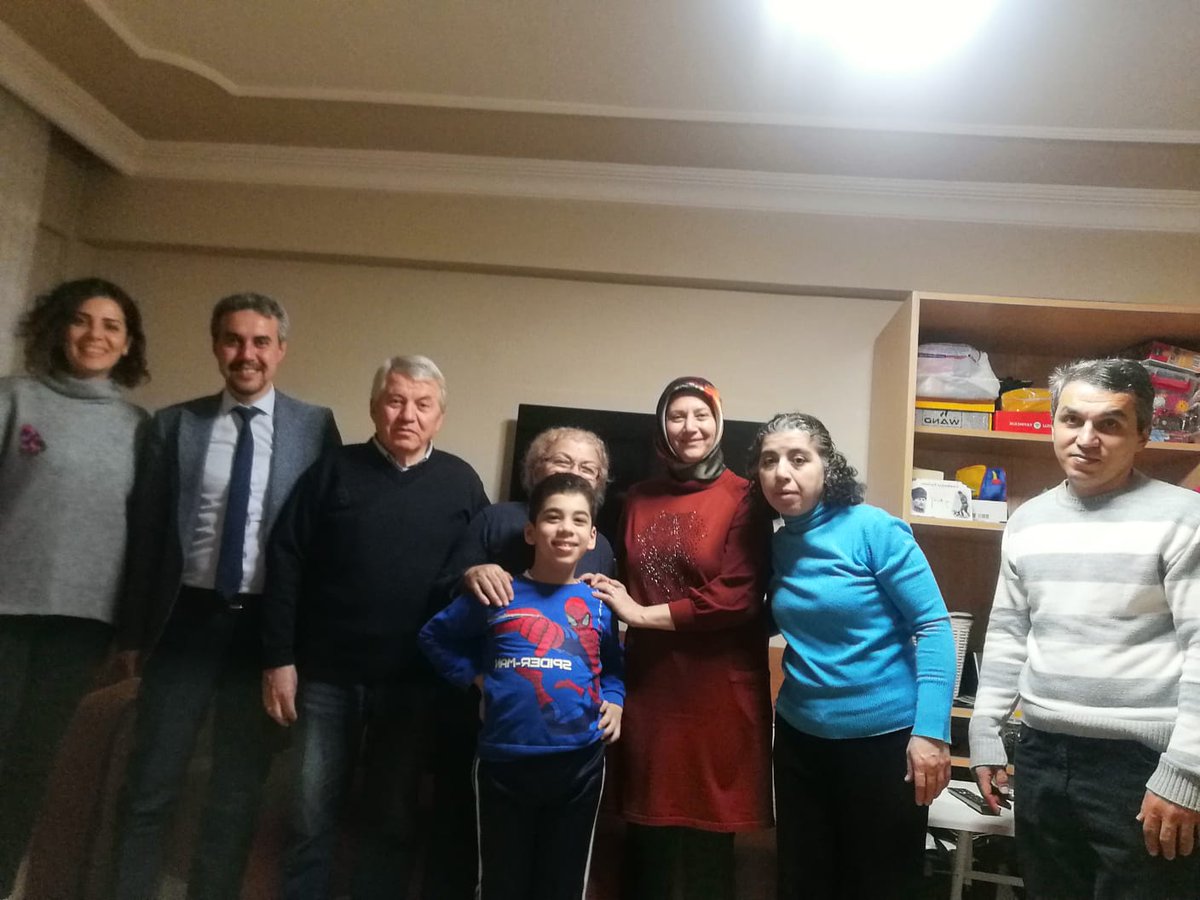 hasssandro's tweet photo. 2020 Denizli yılında Şehit Burak Erten İlkokulu olarak 20 Şubat 2020 de #2020velimizemisafiriz 
@ziyaselcuk 
@moguz15 
@meb_ailesi2023 
@denizlimem 
@DenizliValiligi https://t.co/GLPoSGDTgG
