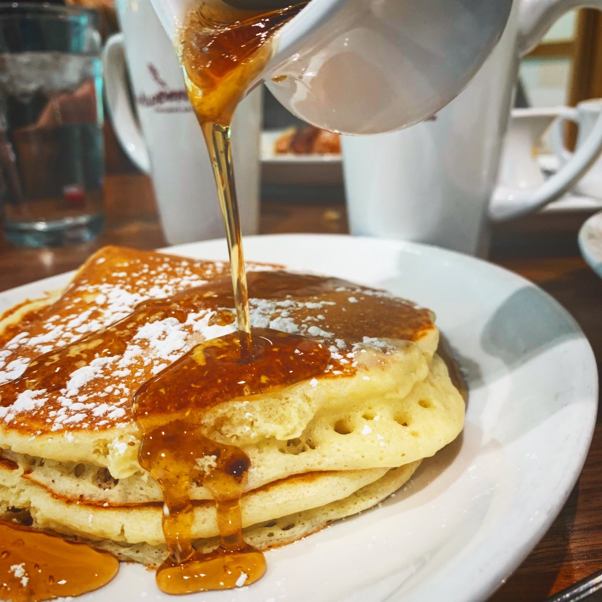 My all time favourites though are #Americanpancakes with #maplesyrup #chicago