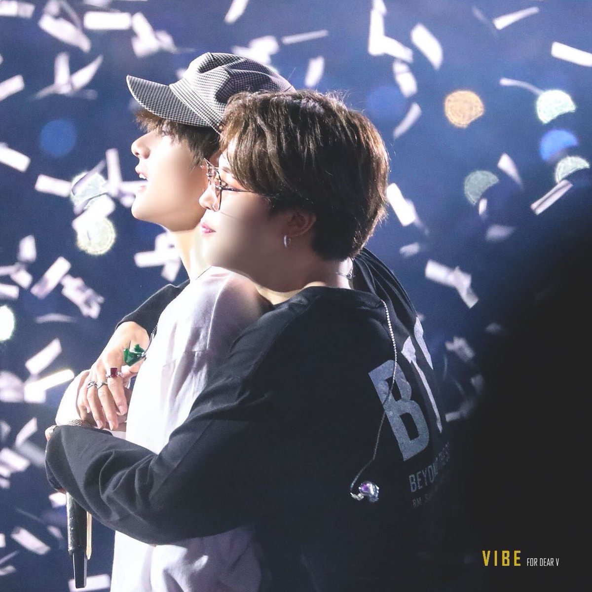 yeonkiminchi's tweet photo. It's just vmin it won't hurt you ๐ญ damn I've waited years for this subunit ๐ญ๐ #7TracklistisComing #BTS @BTS_twt https://t.co/kWjBTMbMVM