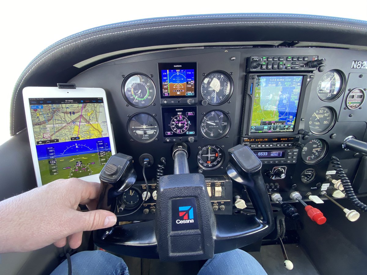 TheChadColby's tweet photo. What a great flight, super thankful for local airport putting my plane in headed hangar. @Cessna #pilotguy #DeltaCountyAirport @GarminAviation @BoseAviation https://t.co/KRodwY6CFt