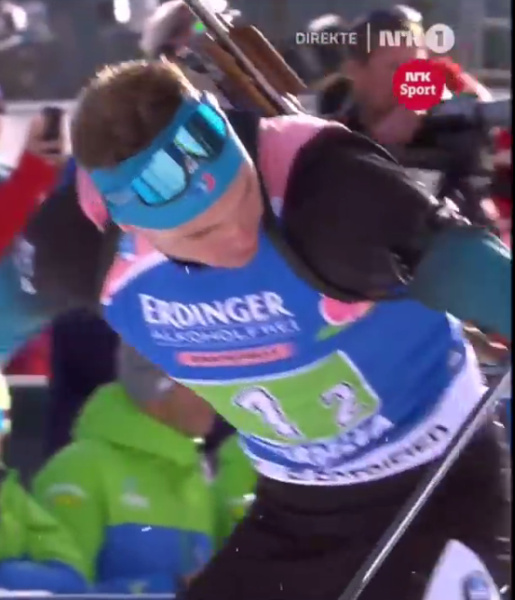 SvetkaSamizdat's tweet photo. #Biathlon WCh, #Antholz, #SingleMixedRelay: Émilien Jacquelin, deliberately leaves ski-pole behind at range, he should have been penalized/disqualified, but wasn’t; Team gets Bronze. … #DoubleStandards … Imagine if he was Russian! … #ÉmilienJacquelin #IBU #Unfair ... https://t.co/XoGSQe4MR7