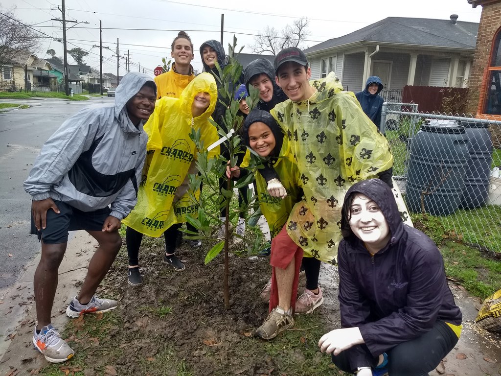JeanellSullivan's tweet photo. I am very proud of my APES and AP Bio students for completing the installation of 4 rain gardens in the 9th Ward today.  Cold weather and rain can't stop these kids.  #lusherpride https://t.co/Pj0tpk0cGy