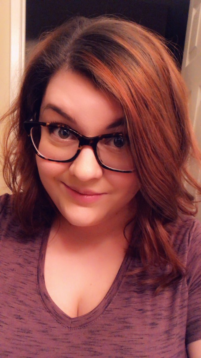 britteebeee's tweet photo. New hair, who dis? 💇♀️ #RedheadRules #inlove #sohappy #feelinfly https://t.co/UFPVUJKlOB