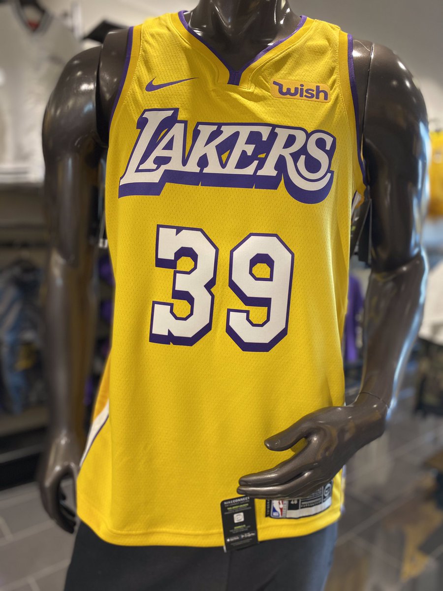 LakersTeamShop's tweet photo. New city edition jerseys! 💜💛⭐️ https://t.co/I0FGKtn4yj
