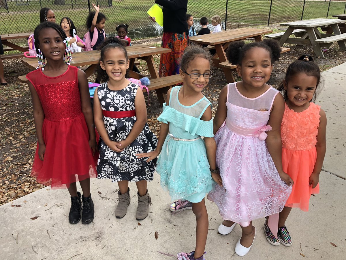 sdedragons's tweet image. Today we dressed up for kindness and broke out our fancy dresses and ties!!! #kindnessmatters #SELebrationweek #selvcs