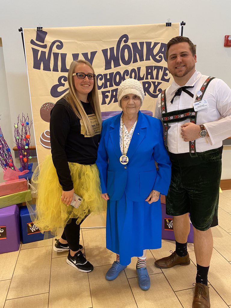 LeighAnnBarney's tweet photo. Another outstanding theme dinner at Trilogy! Willy Wonka was in the house! Our campus teams, especially Life Enrichment and Culinary killed it once again! #TrilogyRocks #willywonka #ChocolateFactory https://t.co/Z9VkVsUiGJ