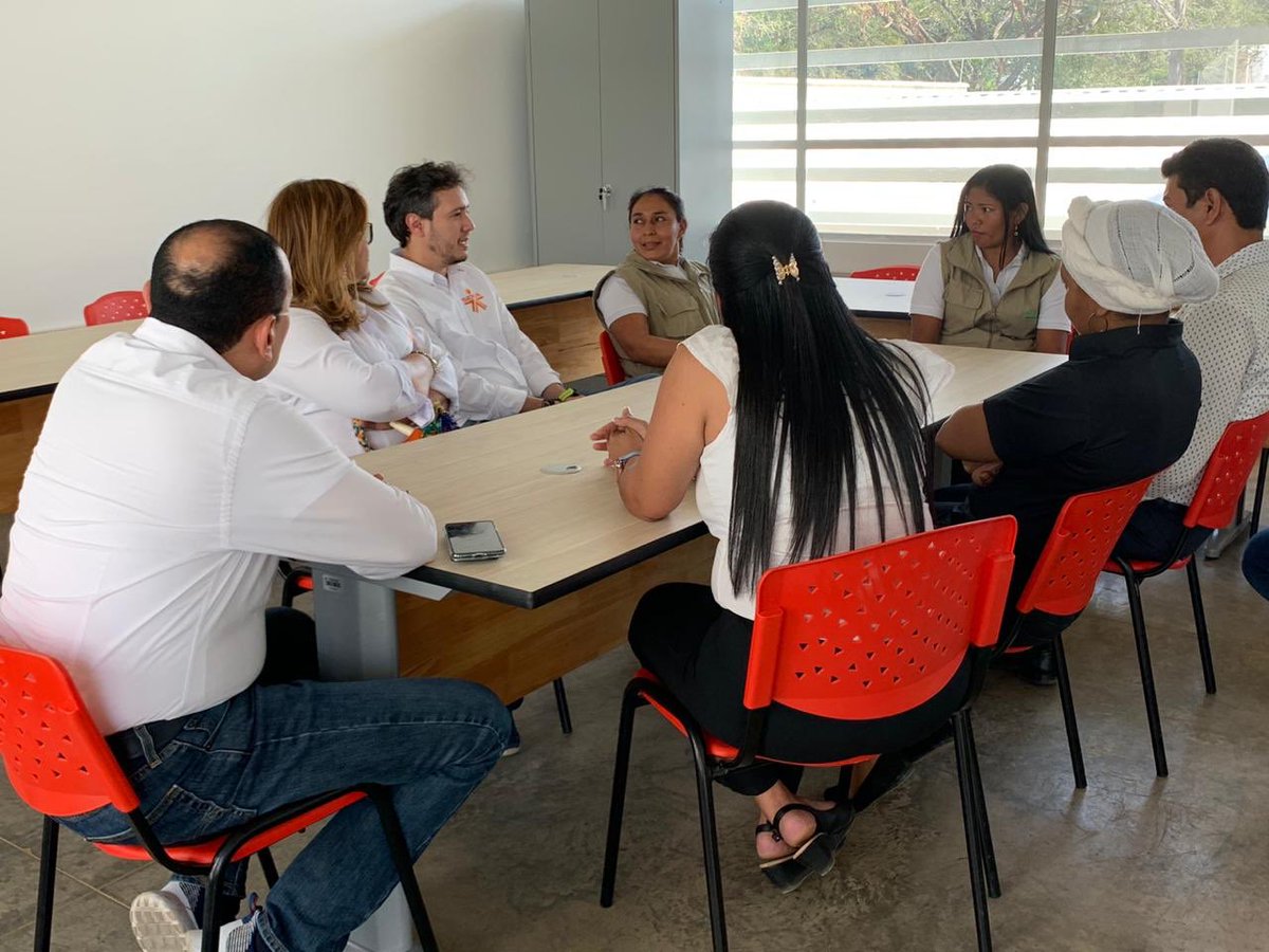 SENAComunica's tweet photo. Conocimos la historia de Luz Dary Díaz, excombatiente de las FARC quien ahora es emprendedora #FondoEmprenderSENA en el sector turismo en @SenaGuajira. Somos la entidad de los colombianos y para los colombianos, sin distinción alguna. ¡Qué orgullo!❤️ https://t.co/7ePEXpSTdZ