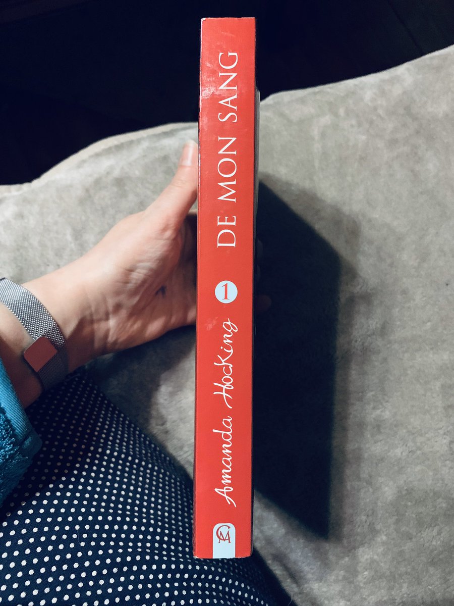 formarie2's tweet photo. 3,90€ livre pour les fans 

https://t.co/hisouAvOge

#alainmarie77 
#alainmarie77accessoires 
#alainmarie77livre 

#vampire #demonsang #stepheniemeyers #amandahocking #castelmore https://t.co/JTtI4U4Frz
