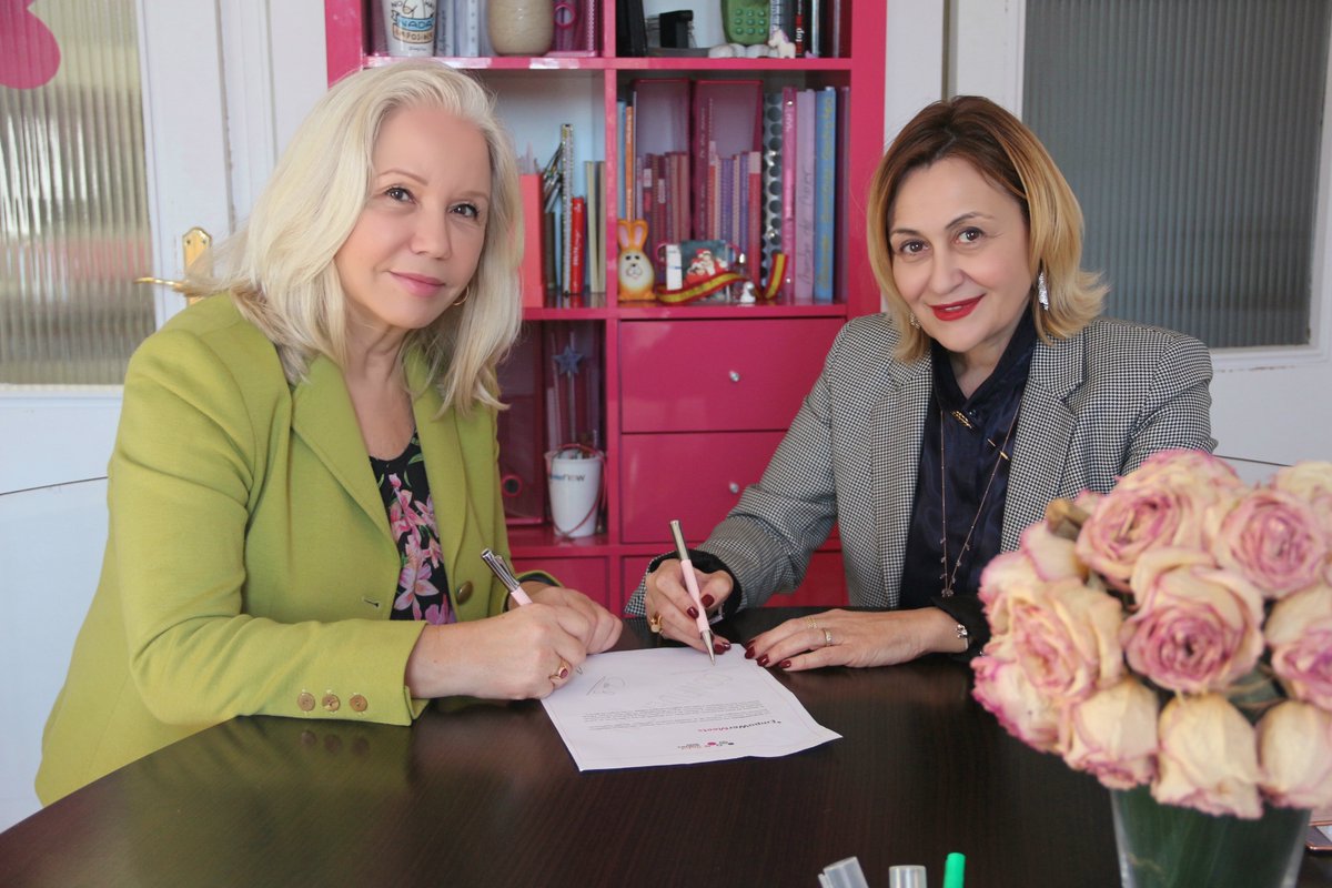 Firma del convenio de colaboración con la @fundacionwomans con motivo del próximo Día Internacional de la Mujer y nuestro VII Congreso de Superdotación y Altas Capacidades en el que hablaremos de las mujeres superdotadas