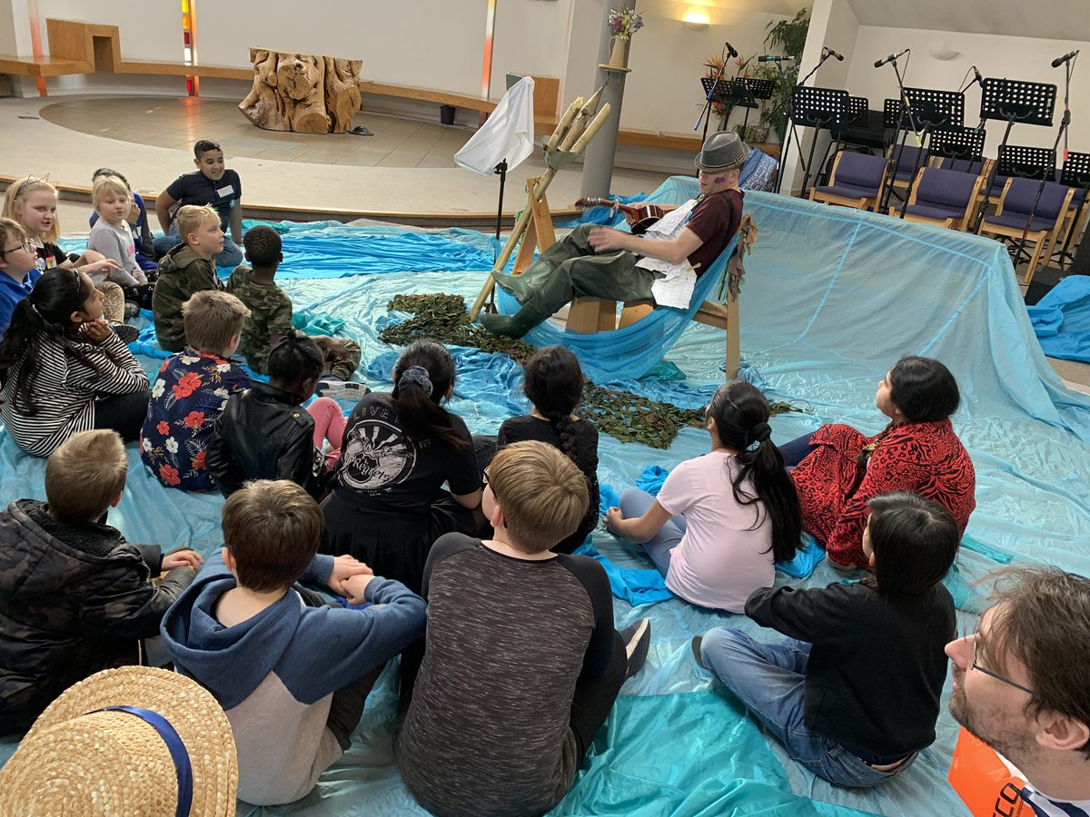 CoactiveArts's tweet image. Making our own melodies and learning new songs from our musician who’s joined us on board our Ocean Adventure today 🌊🎼🪕 Alongside Captain Curly, Allen, Turtle and Ruby... our talented crew of performing artists.. Part of our #CultureCures half term camp in #Aggbrigg #Wakefield