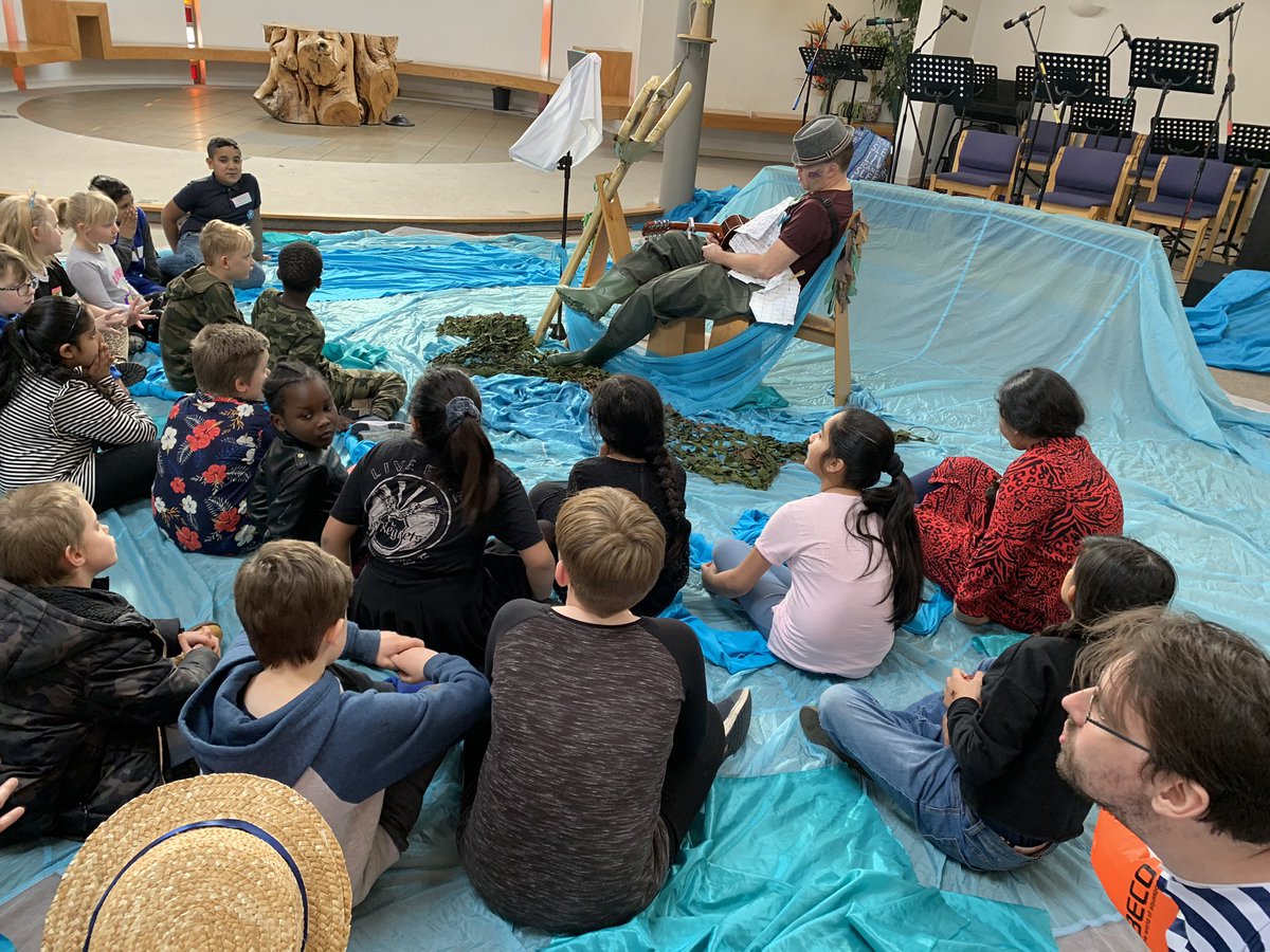 CoactiveArts's tweet image. Making our own melodies and learning new songs from our musician who’s joined us on board our Ocean Adventure today 🌊🎼🪕 Alongside Captain Curly, Allen, Turtle and Ruby... our talented crew of performing artists.. Part of our #CultureCures half term camp in #Aggbrigg #Wakefield