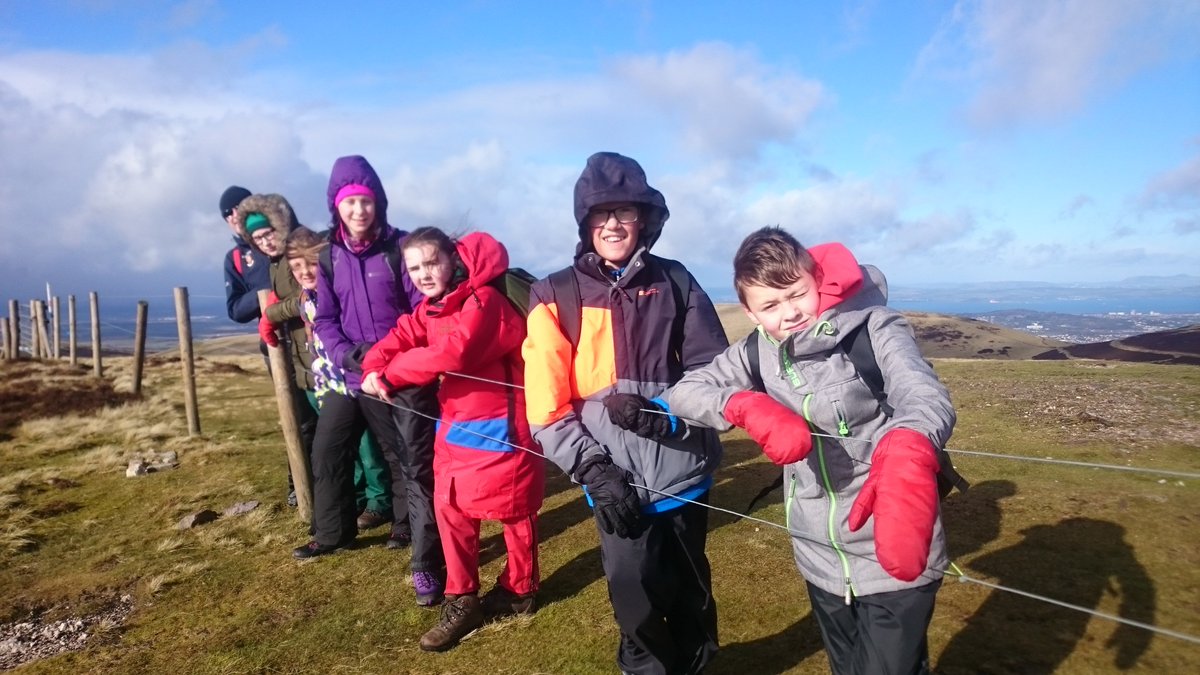 LasswadeCL's tweet photo. Successful first day of phase 2 of @LasswadeHSC Enhanced transition through outdoor learning. Building relationships, meeting challenges &amp; finding enjoyment on a difficult weather day. Well done P7s. We are looking forward to working with next weeks group. #DREAMvalues ❄⛄☁ https://t.co/6e1oYyqvWE