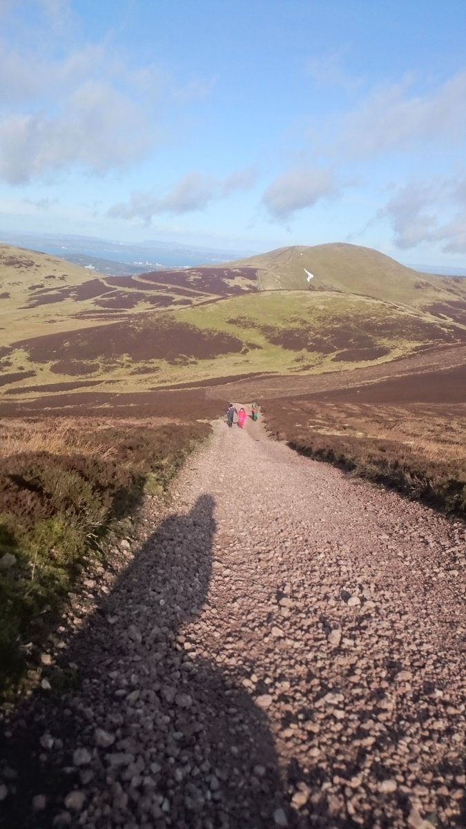 LasswadeCL's tweet photo. Successful first day of phase 2 of @LasswadeHSC Enhanced transition through outdoor learning. Building relationships, meeting challenges &amp; finding enjoyment on a difficult weather day. Well done P7s. We are looking forward to working with next weeks group. #DREAMvalues ❄⛄☁ https://t.co/6e1oYyqvWE