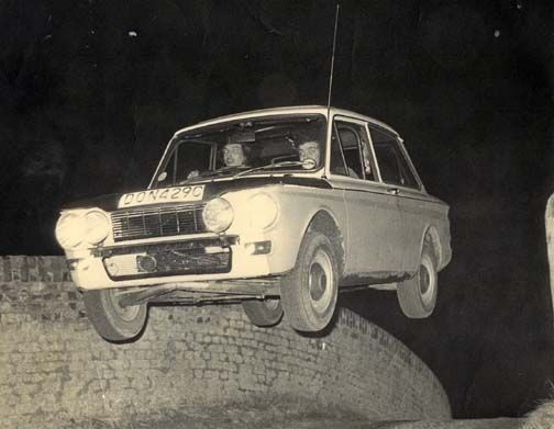 GeorgeCochrane1's tweet image. "Brace yourself, Rodney.
Brace yourself!"

#ThrowbackThursday #Rootes #Hillman #Imp