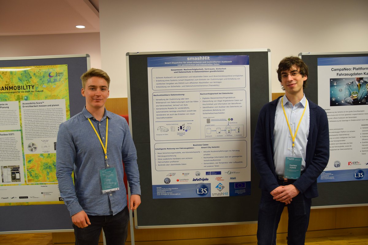 Data4UM's tweet photo. smathHit at the Symposium Intelligent Mobility in Hannover @SmashhitP https://t.co/36W2Sg9Jak