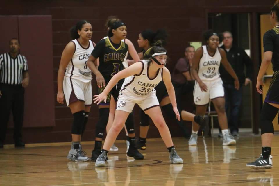 CWLadyIndians's tweet photo. Congratulations to @madelynfrank32 on earning the Jersey Mike's courage award. Maddie played much of the season with an injured shoulder &amp; broken nose!
#toughness
#LadyIndians 
#WinTheDay https://t.co/WOyrvIUAR0