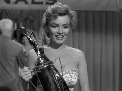 Marilyn as Annabel Norris, in We're not Married 1952. Another light 'MM in a bathing suit' role.