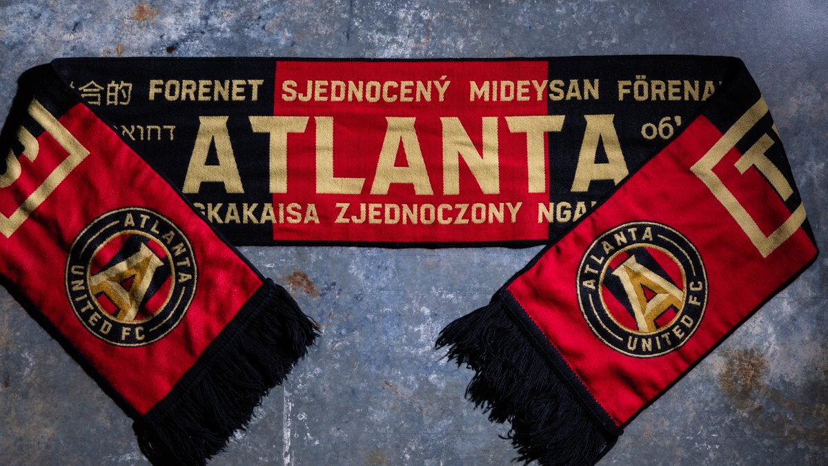 Giveaway 🧣

RT and follow for a chance to win February's SOTM!