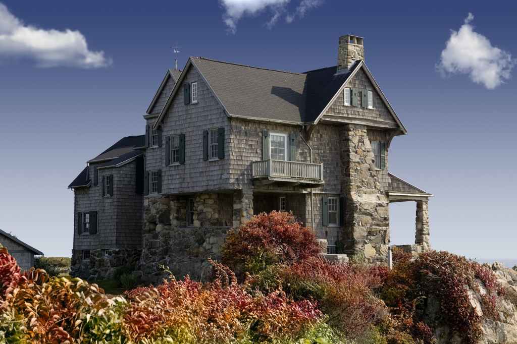 CoastalPremier's tweet photo. Upgrading an Older Home Is Money Well Spent https://t.co/zLcfVJtCmI https://t.co/H8yqj8MMYq