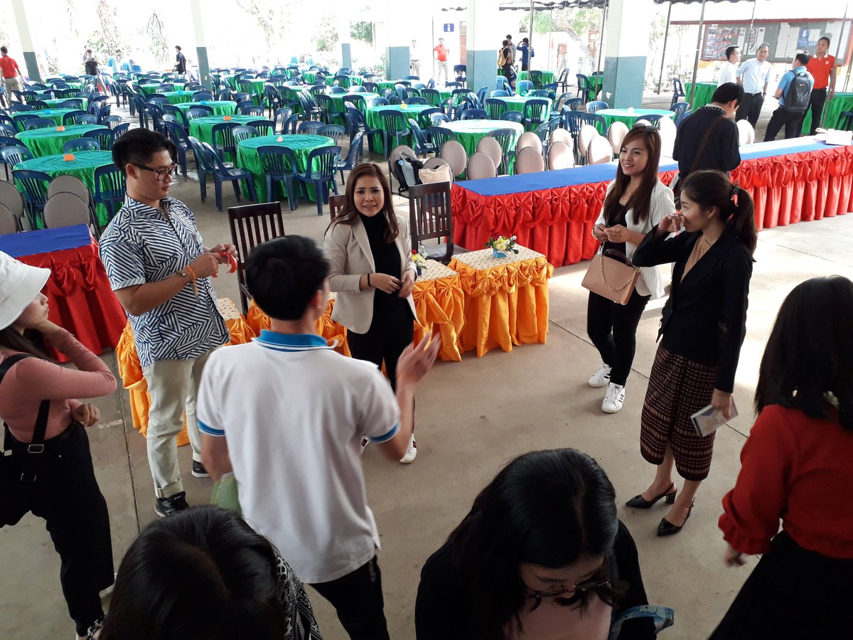 SME_Laos's tweet photo. Great preparation for a great event. Lao Entrepreneurship Day in Luang Prabang begins today 21st February 2020 #SSC #SME_Laos #Luang_Prabang https://t.co/miUAHg5j5e