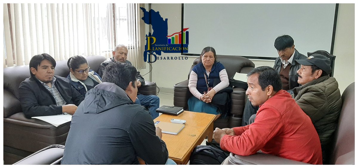 Gadch_Planif's tweet photo. SPD | Secretaria de Planificación del https://t.co/ZVkDrBpzQb, con la presencia del Alcalde German Sifuentes, Concejales, se llevó a cabo una reunión de coordinación, para fortalecer el funcionamiento del Instituto ISATAC “JOSE MARTI" del municipio de Tomina. 
#Gestion2020. https://t.co/kQxtIt1YZ1