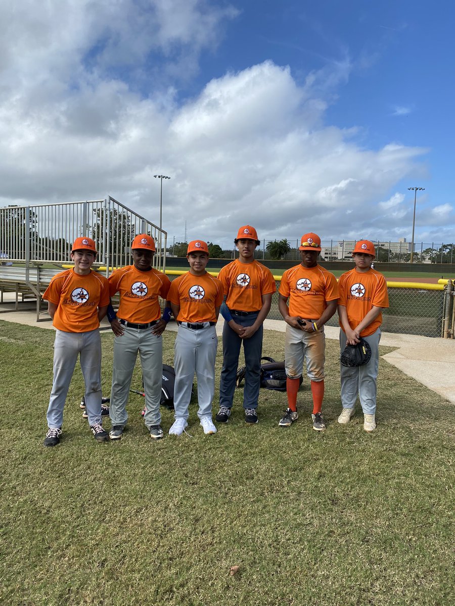 jjobaldo's tweet photo. Jaden balling out in Vero Beach with #jmprospects. Job well done boys and thanks for the opportunity!! https://t.co/GXEIEZM3WH