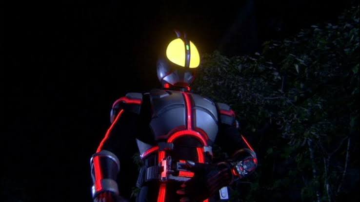 #これを見た人は好きな色の組み合わせを答えてください
黒地に赤ライン 