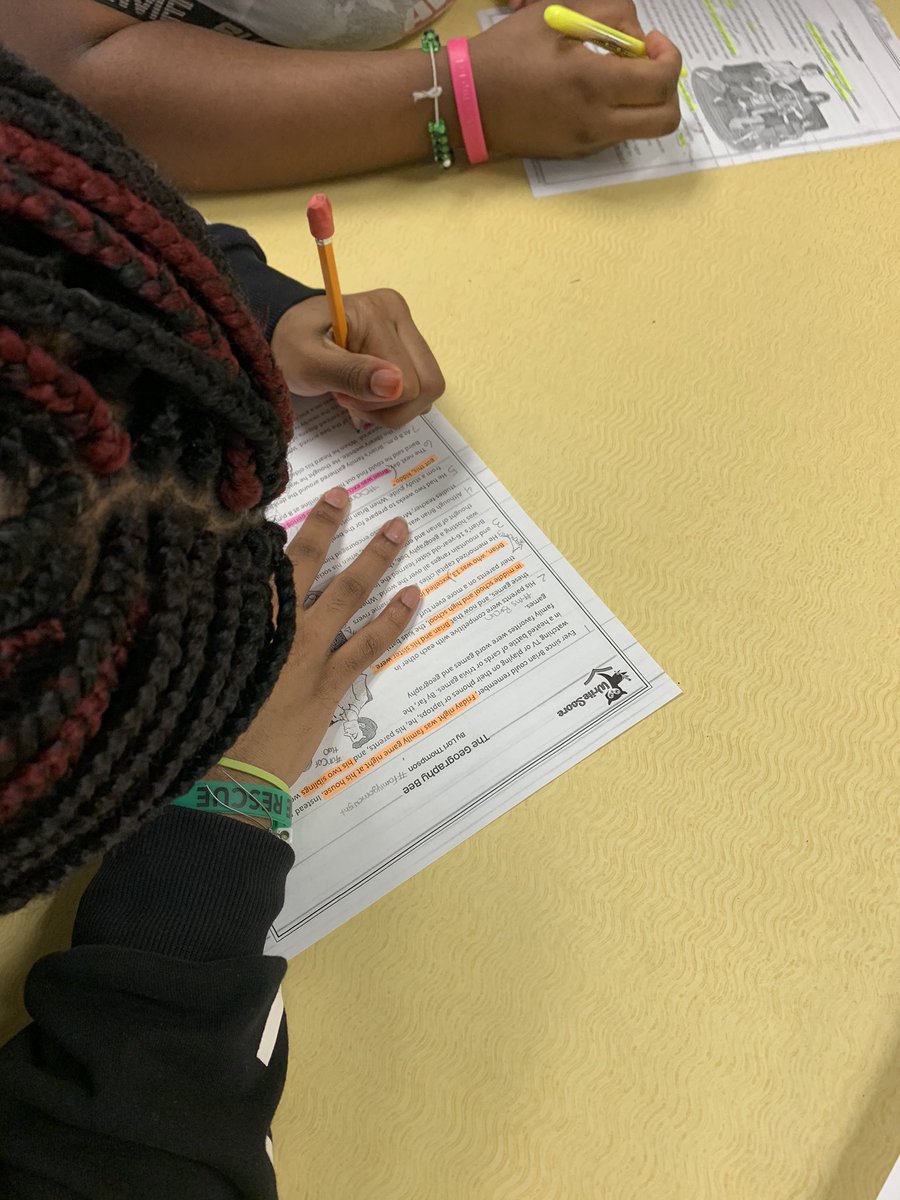 jppearl08's tweet photo. Let’s #HashTag our text!!! T.H.R.I.V.E. strategy in progress @McNairFCS. Students using HASHTAGS to reveal aspects of a character and how decisions were provoked (RL3). #AllAboutBrian @ICOACHWiley  @A_WillRobinson https://t.co/AN8WqdN7HC