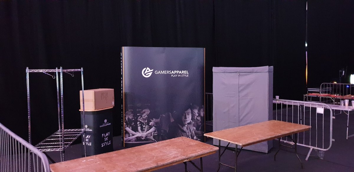 GamersApparel's tweet image. Set up ready for the weekend at @epicLAN after a &quot;couple&quot; of tries to set the pop up stand!

Come and visit our booth if you are at the event, we will have a range of pro teamwear and casual wear available, with a few accessories too!

We are looking forward to a great weekend!