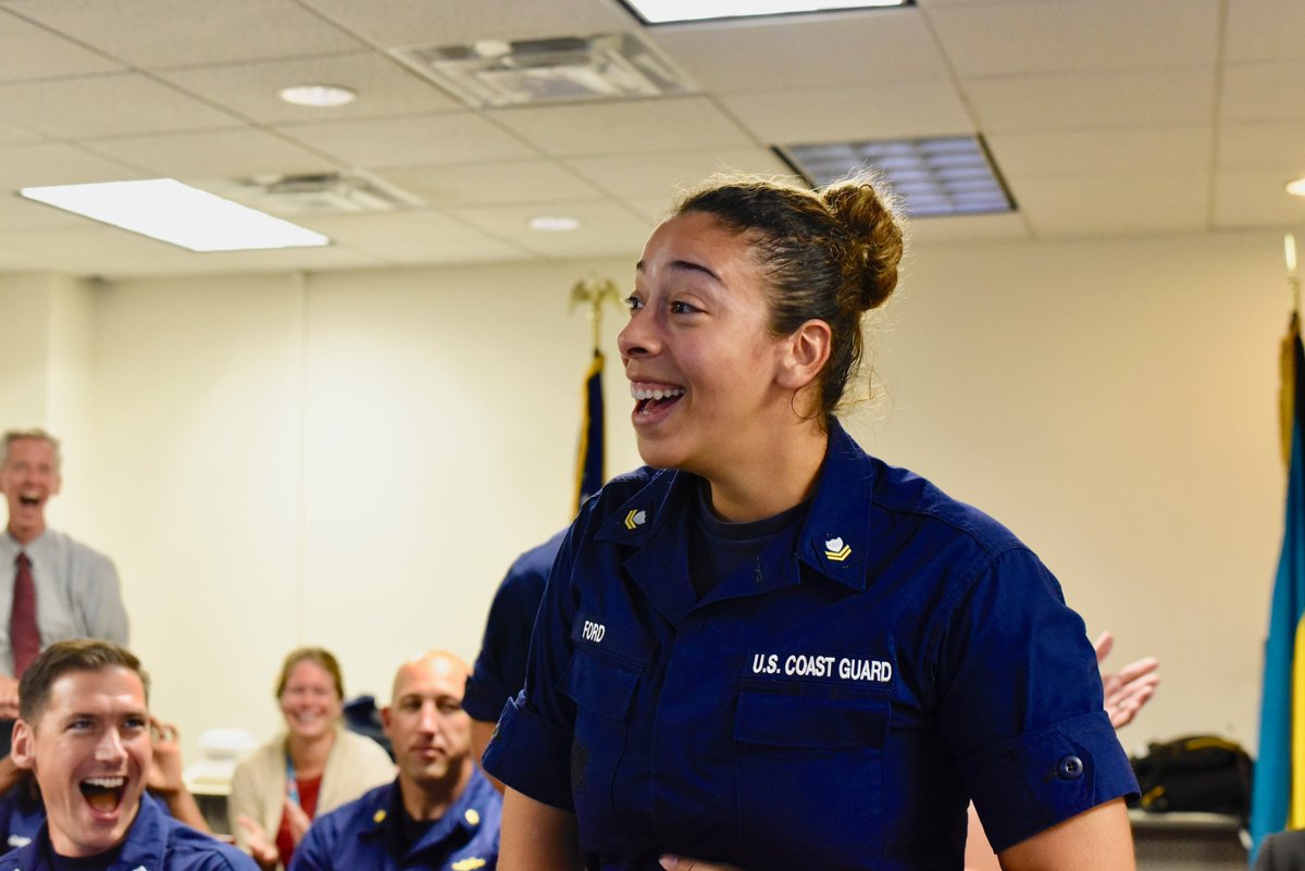 USCGSoutheast's tweet photo. The @USCG  @ComdtUSCG Adm. Karl Schultz, meritoriously advanced 2 Coast Guard members during the #StateoftheCoastGuard Address in Charleston, S.C. 
For more information visit our news site here https://t.co/YMk9UUxdQI

@VComdtUSCG, #CoastGuard2020 https://t.co/gW3iFczvsB
