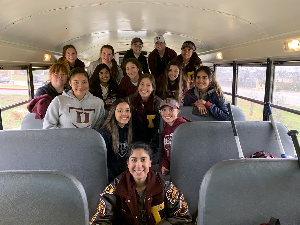 Jr. Mackenzie Schneider comes through huge with a walk off grand slam to beat San Angelo Central 6-5! Arabians are 3-0 after day one!