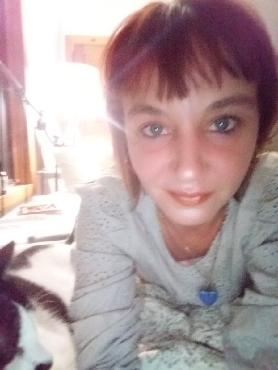 I write alot about music and culture. <a href="/dermotkennedy/">Dermot Kennedy</a> has got to be the most soulful creature out there right now. 'Lost' took my breath away. ❤