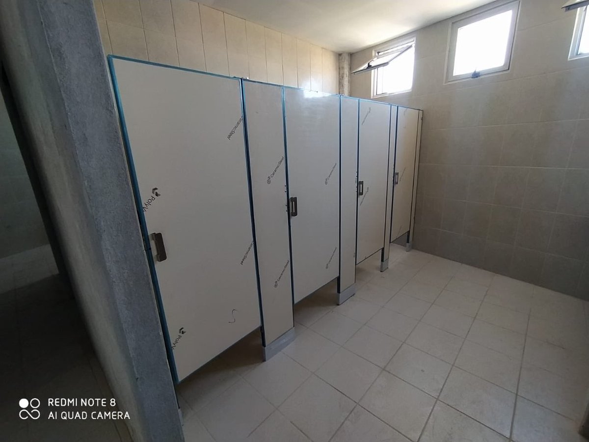 arki87's tweet photo. @MaHeLeT7 @Lupslove4 @Pablosembrador Fabricación de mamparas sanitarias y puertas metálicas/ trabajos de arquitectura,diseño y construcción.. estamos en Queretaro y trabajamos en toda la republica emil: josuemisaelsalas87@gmail.com más info por Dm. O al cel: 4423673954 https://t.co/ewiQm2fo77