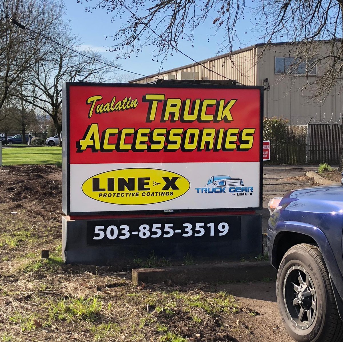 OffTerrain now available with Linex in Tualatin, Oregon. Glad to be partnered with a great dealer that takes customer service and quality as a top priority! 

#linex #pnw #tualitan #trucks #jeeps #jeeplife #truckcamping #camping #overlanding #camp #wheels #tacoma #ford #4WD