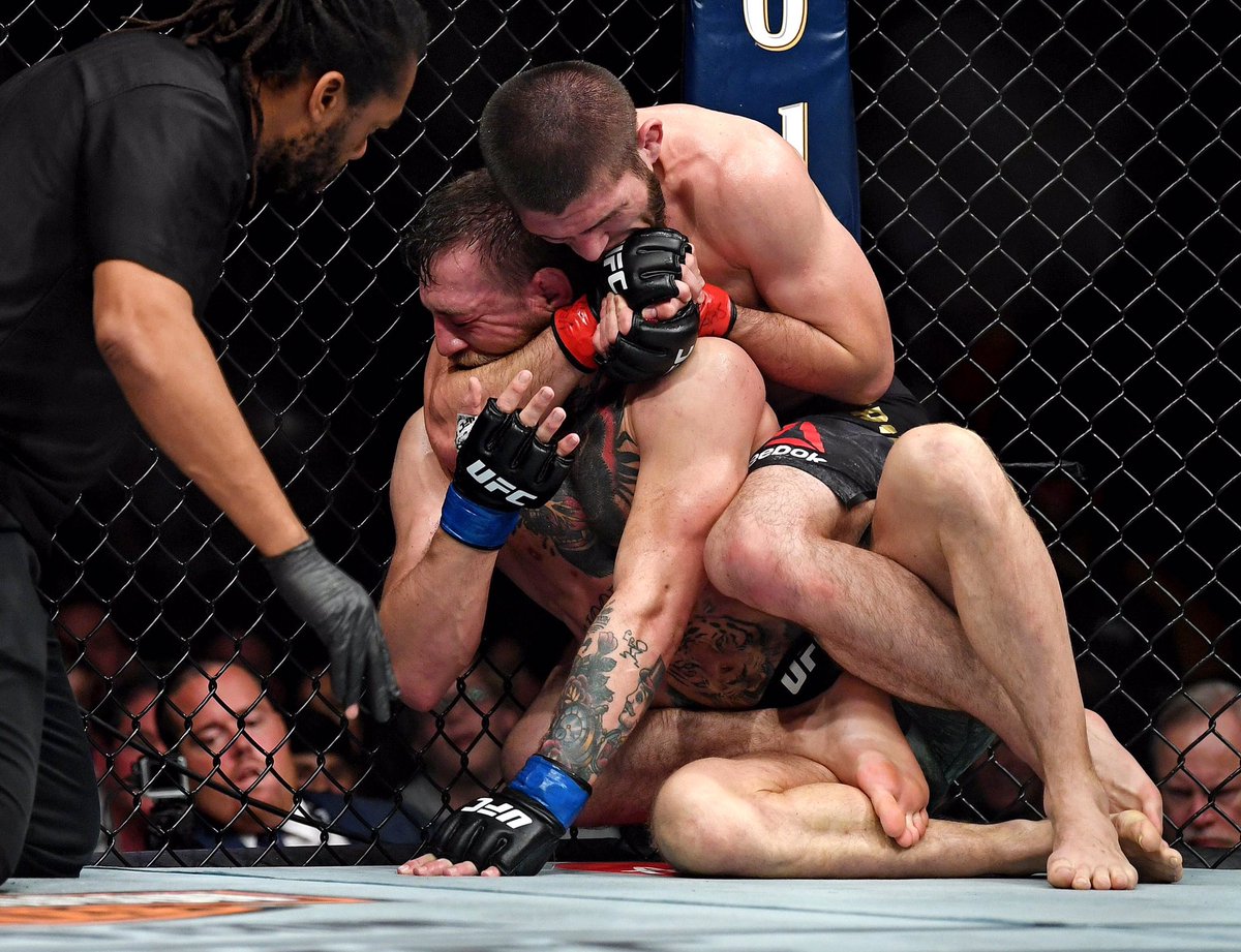 HowMMAPlaysOut's tweet photo. @McGregorRousey @TheNotoriousMMA Are you not aware of how it actually played out ?? 😕 https://t.co/5SCZIQM1AU