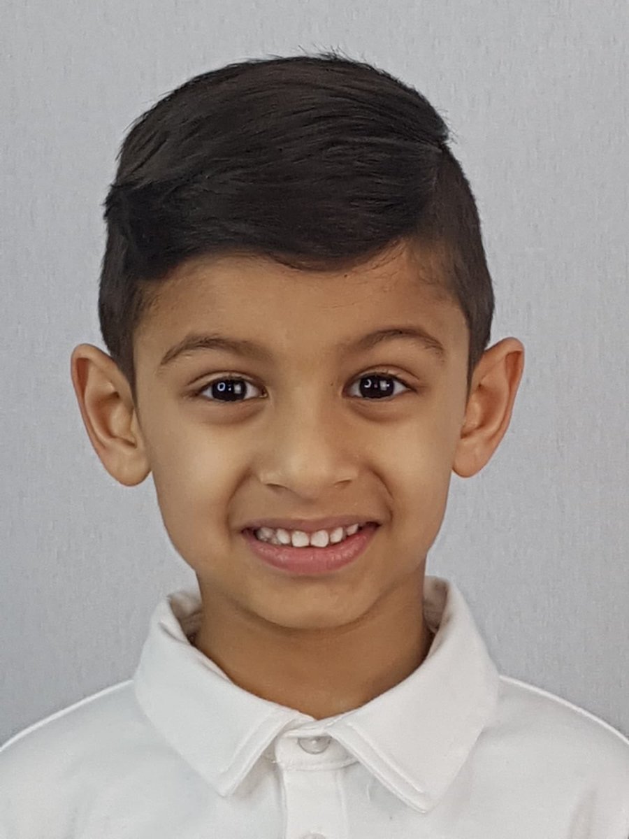 Reissio Bhaker (@reissiob) on Twitter photo A busy day today, started off with me having my photos taken, thanks so much <a href="/kyran_cordock/">Kyran C Actor</a> dad! A busy day today, started off with me having my photos taken, thanks so much <a href="/kyran_cordock/">Kyran C Actor</a> dad!