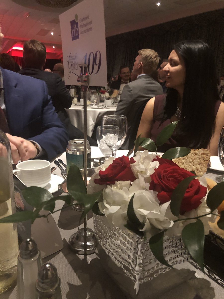 Rebecca Hahn tweet media