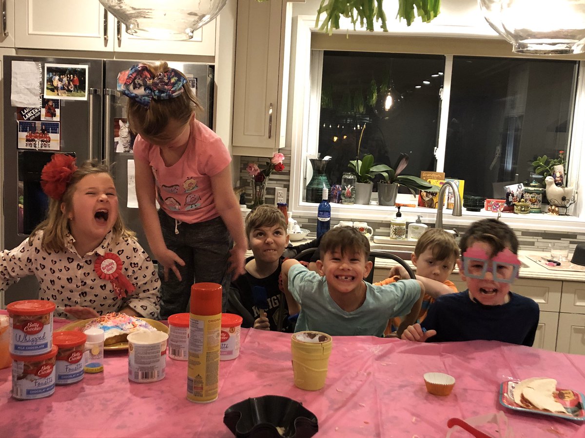 Lindsey Esler (@eslerl) on Twitter photo 