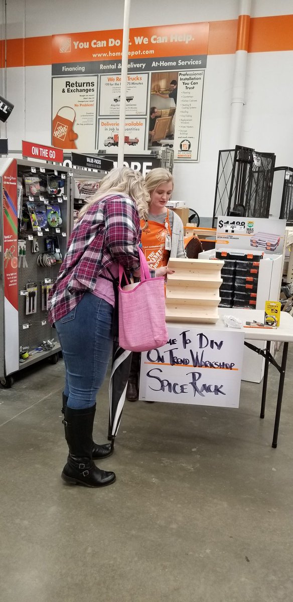 Carla Barham (@carla_barham) on Twitter photo 1124 DO IT HERSELF CLASS..THANK YOU MEGAN FOR TEACHING THE CLASS!! <a href="/BobbyBoaenTHD/">Bobby Boaen</a> <a href="/JWA122670/">Jacob Anderson</a> 1124 DO IT HERSELF CLASS..THANK YOU MEGAN FOR TEACHING THE CLASS!! <a href="/BobbyBoaenTHD/">Bobby Boaen</a> <a href="/JWA122670/">Jacob Anderson</a>