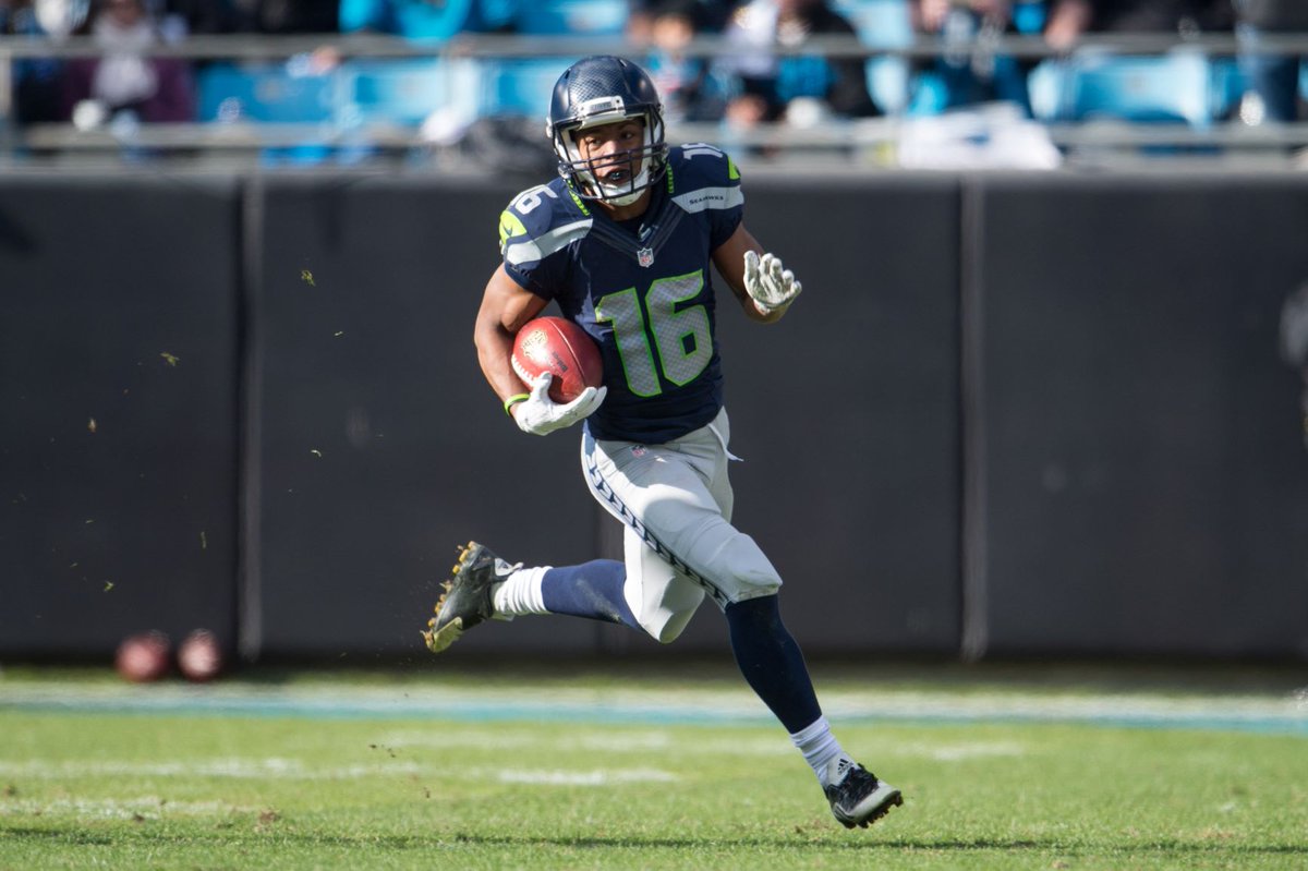 Seattle Seahawks (@Seahawks) on Twitter photo 21/02/2020 00:58:44 They grow up so fast. π’ The 2020 #NFLCombine starts NEXT WEEK! They grow up so fast. π’ The 2020 #NFLCombine starts NEXT WEEK!