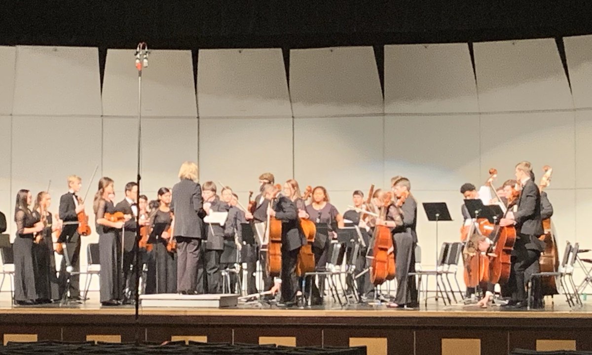 coachjsport's tweet photo. Congrats @_LPSMITH_  &amp; Bartlesville Orchestra for a strong showing today at the State competition in Edmond. #NotJustA3PointShooter https://t.co/VuwG2qknAe