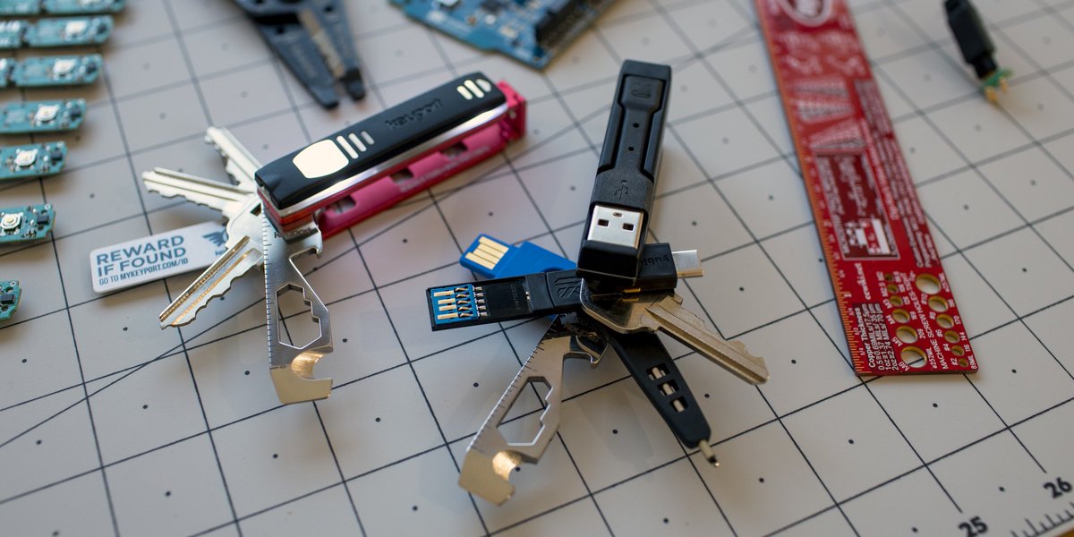 theKeyport's tweet photo. Mostly keys or mostly tools in your Keyport?
#diy #keyportpivot #keyport #hacker #maker #yubikey https://t.co/88qayaK2Dz
